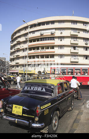 Vieux bâtiment Ness Baug petit maison shankarsheth ; rue jagannath chowk ; Grant Road ; Bombay Mumbai Maharashtra ; Inde ; Banque D'Images