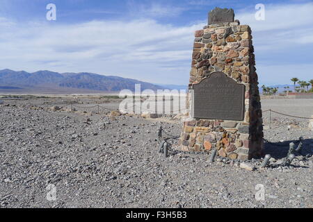 49ers Monument Gateway sur Death Valley National Park Banque D'Images