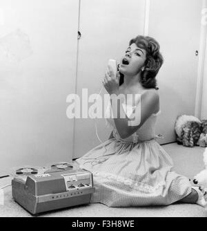 ANNETTE FUNICELLO (1942-2013) chanteuse et actrice de cinéma américain Banque D'Images