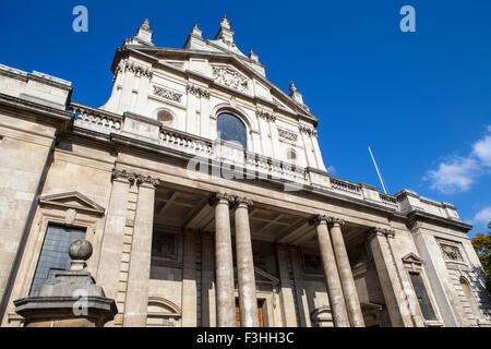 L'impressionnante façade de l'Oratoire de Brompton historique à Londres. Banque D'Images