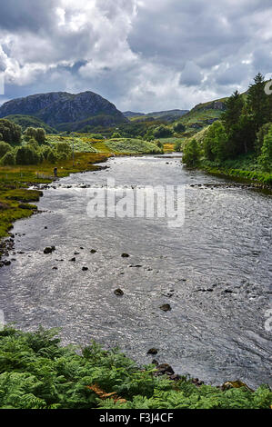 La rivière Ewe, Poolewe, Wester Ross, Nord Ouest de l'Ecosse Banque D'Images