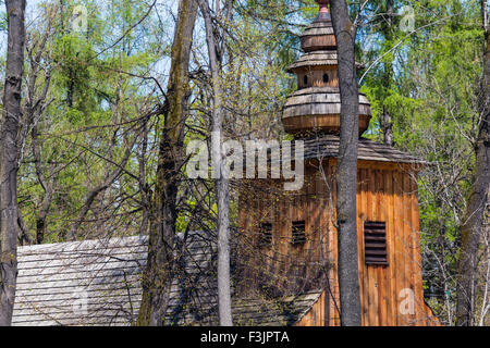 ZAKOPANE, Pologne - 11 MAI 2015 : Ancienne église Notre Dame de Czestochowa, construit en 1847, le plus ancien édifice religieux de la ville de MTI Banque D'Images