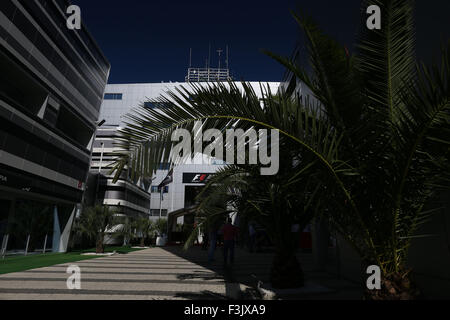 Sochi, Russie. 05Th Oct, 2015. Sport Automobile : Championnat du Monde de Formule 1 de la FIA 2015, Grand Prix de France, F1 Paddock : dpa Crédit photo alliance/Alamy Live News Banque D'Images