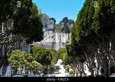 San Francisco Street tranquille sans trafic Banque D'Images