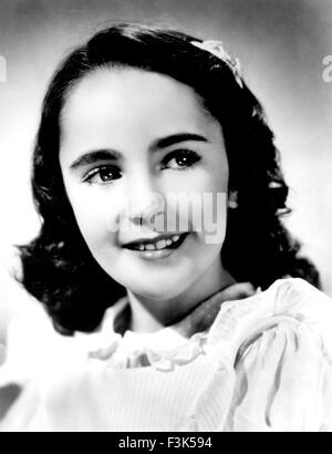 ELIZABETH TAYLOR (1932-2011) Actrice anglo-américaine à propos de 1942 Banque D'Images