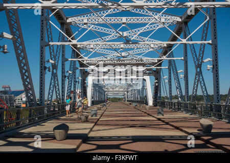 John Seigenthaler passerelle pour piétons à Nashville, TN Banque D'Images