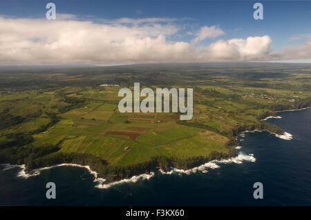 Vue aérienne. Kohala nord, Grande Île d'Hawaï. La Vallée de Pololu, North Kohala, Grande Île d'Hawaï. La côte de la Grande Île Banque D'Images