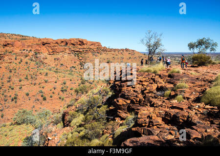 Vue sur la vallée au Kings Canyon dans le Territoire du Nord, Australie Banque D'Images