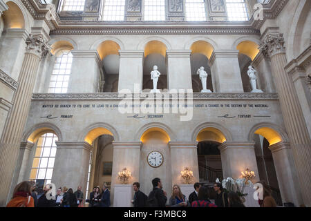 Woodstock, Oxfordshire, UK. 09/10/2015. L'exposition 'à l'intérieur d'un domaine de la distance", Lawrence Weiner à Blenheim Palace débutera le 10 octobre et se poursuivra jusqu'au 20 décembre 2015. Banque D'Images