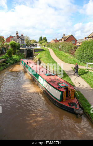 Wardle verrou sur la branche de l'Wardle du canal de Shropshire Union Middlewich Cheshire England UK Banque D'Images