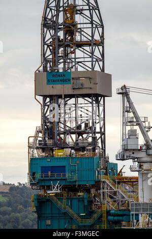 Le Rowan Stavanger jack-up rig huile accosté au quai du Prince Charles à Dundee, Royaume-Uni Banque D'Images