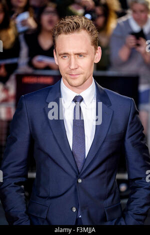 Tom Hiddleston arrive sur le tapis rouge pour la London Film Festival de grande hauteur le 09/10/2015 à l'odeon Leicester Square, Londres. Photo par Julie Edwards Banque D'Images