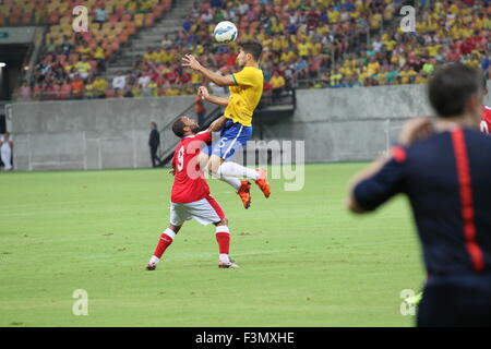 Manaus, Brésil. 09Th Oct, 2015. Lancement du match amical entre la sélection olympique du Brésil et de la sélection de la République dominicaine, s'est tenue à l'Amazon Arena. Credit : Danilo Mello/Alamy Live News Banque D'Images