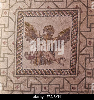 La mosaïque de Zeus enlevant Ganymède dans la maison de Dionysos dans le parc archéologique de Paphos à Chypre Banque D'Images