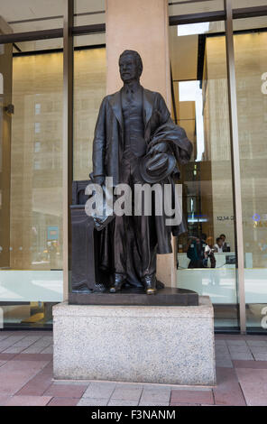 Samuel Rea statue en face de Madison Square Garden, New York. Banque D'Images