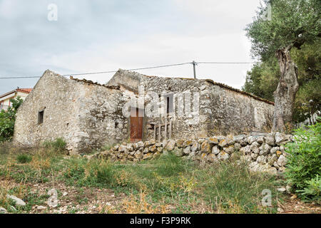 Maison en pierre authentique dans l'île de Zakynthos, Grèce. Banque D'Images