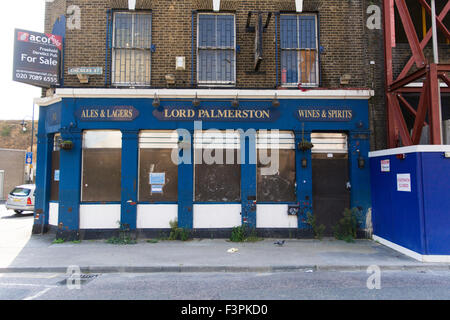 Lord Palmerston, un pub local traditionnel à Deptford, dans le sud-est de Londres Banque D'Images