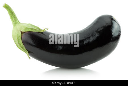 L'aubergine isolé sur le fond blanc. Banque D'Images