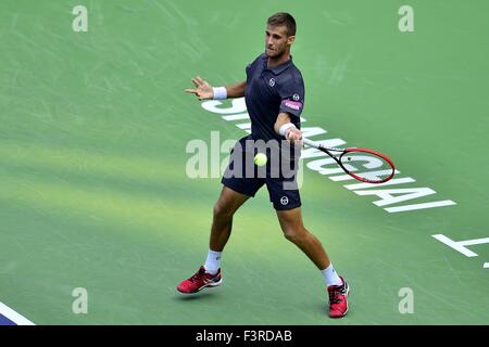 Shanghai, Chine. 12 octobre, 2015. (SVK) MARTIN KLIZAN pendant son match contre ZE Zhang (CHN) au cours de la Rolex Masters 2015 de Shanghai. Credit : Marcio Machado/ZUMA/Alamy Fil Live News Banque D'Images