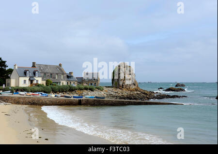 Pors Hir,du port et de la plage,Plougrescant Tregor,Côtes-d'Armor,Bretagne,Bretagne,France Banque D'Images