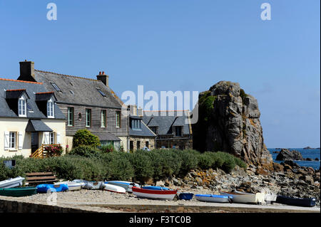 Pors Hir,du port et de la plage,Plougrescant Tregor,Côtes-d'Armor,Bretagne,Bretagne,France Banque D'Images