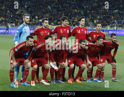 Kiev, Ukraine. 12 octobre, 2015. L'espagnol de l'équipe nationale de football posent pour une photo avant de l'UEFA EURO 2016, de qualification du groupe C, match de football entre l'Ukraine et l'Espagne, au stade Olimpiyskiy, à Kiev, Ukraine, le 12 octobre, 2015. Crédit : Serg Glovny/ZUMA/Alamy Fil Live News Banque D'Images