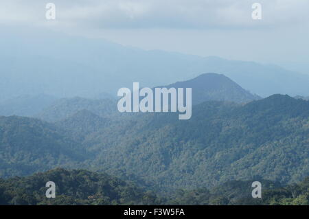 Avis de Titiwangsa montagnes, la Malaisie de Genting Highlands Banque D'Images