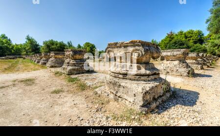 Ruines de l'ancien site d'Olympie, en Grèce, où les Jeux Olympiques d'origine. Banque D'Images