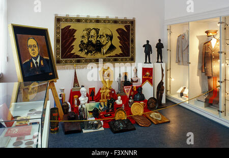 Objets de dévotion, Musée de la Stasi, Berlin Banque D'Images