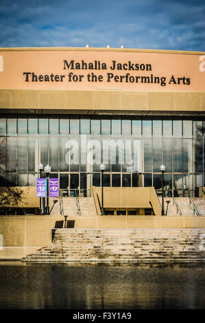 La Mahalia Jackson Theater Performing Arts Building à Armstrong Park, Treme, New Orleans, LA Banque D'Images