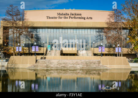 La Mahalia Jackson Theater Performing Arts Building à Armstrong Park, Treme, New Orleans, LA Banque D'Images