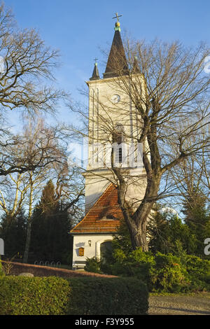 Église du Village sur la péninsule Stralau, Berlin Banque D'Images