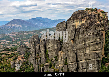 Les rochers des météores et des monastères en Grèce Banque D'Images