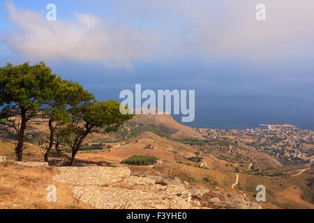 Seaview de Erice, incroyable ville près de Trapani, Sicile Banque D'Images