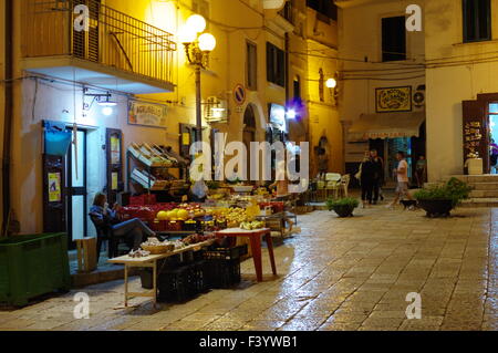 Rodi Garganico, Italie : Centre de la ville historique sur la péninsule de Gargano, dans la province de Foggia. Banque D'Images