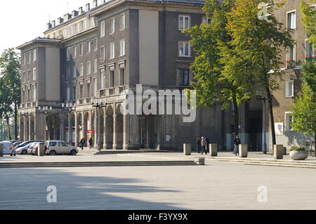 Nowa Huta, Cracovie. Ancien symbole de communisme en Pologne. Plac Centralny, Ronald Regan maintenant Square. L'architecture stalinienne. Banque D'Images