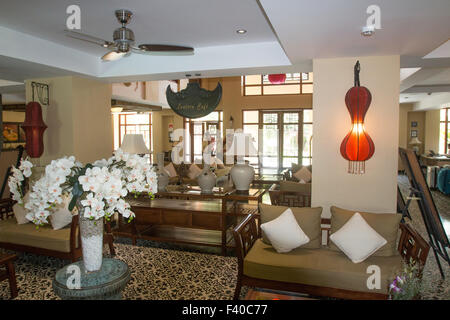 Essence Hoi An Hotel et Spa est un hôtel de caractère situé à seulement à l'extérieur de l'ancienne vieille ville de Hoi An sur la côte centrale du Vietnam Banque D'Images