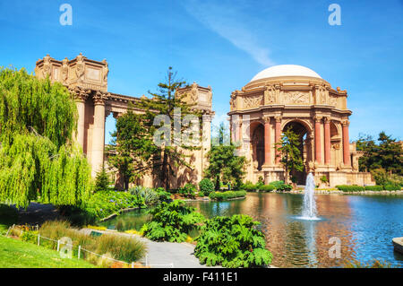 Le Palais des Beaux-Arts à San Francisco Banque D'Images