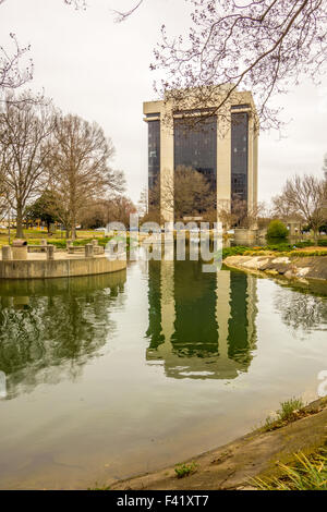 Temps couvert plus de charlotte nc skyline Banque D'Images