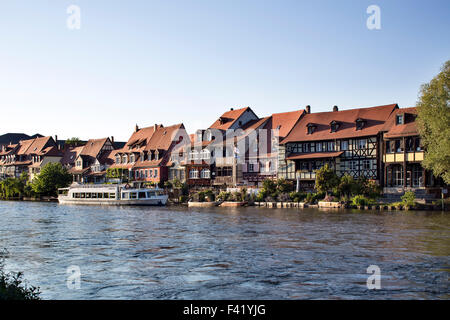 Rangée de maisons, à côté de la rivière Pegnitz, Klein-Venedig, Bamberg, Haute-Franconie, Bavière, Allemagne Banque D'Images