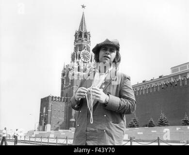 ELTON JOHN à la place Rouge, Moscou, au cours de sa tournée en mai 1979 Russe Banque D'Images