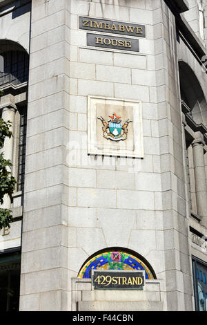 Façade d'angle du Zimbabwe Maison emplacement de l'ambassade du Zimbabwe dans le Strand Londres Angleterre Royaume-Uni Banque D'Images