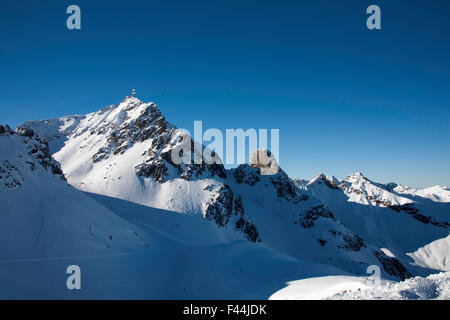 Les sommets du Valluga et le Roggspitze et dans le contexte du sommet de St Anton Arlberg Autriche Banque D'Images