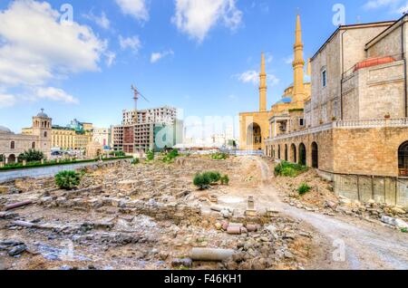 Une vue de la cathédrale maronite Saint George et le Mohammad Al-Amin mosquée au centre historique de Beyrouth, au Liban. Beau Banque D'Images