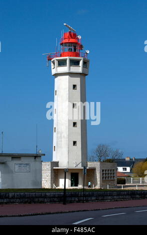 AJAXNETPHOTO. LE HAVRE, FRANCE - LE HAVRE - SITUÉ SUR LA FALAISE À SAINTE-ADRESSE.. PHOTO:JONATHAN EASTLAND/AJAX REF:D61004 1070 Banque D'Images