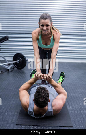 Couple musculaire exercices de base Banque D'Images