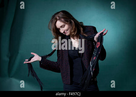 Viviane Katrina Louise 'Viv' Albertine, le chanteur et auteur-compositeur britannique, mieux connu comme le guitariste du groupe punk anglais les fentes, à l'Edinburgh International Book Festival 2015. Edimbourg, Ecosse. 23 août 2015 Banque D'Images