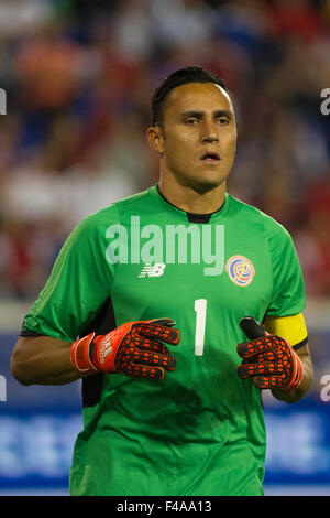 13 octobre 2015 : le Costa Rica gardien Keylor Navas (1) est en action au cours de l'USA Men's National Team vs Costa Rica Men's National Team- international friendly au Red Bull Arena - Harrison (New Jersey), le Costa Rica a battu l'US Men's National Team 1-0. Crédit obligatoire : Kostas Lymperopoulos/Cal Sport Media Banque D'Images