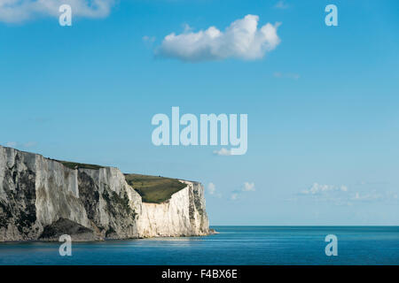 Les falaises blanches de Douvres sur la côte sud de l'UK Banque D'Images