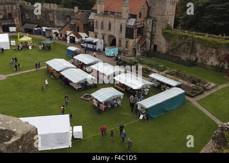 Monmouthshire Food Festival, Cadicot Château, Gwent. Octobre 2015 Banque D'Images